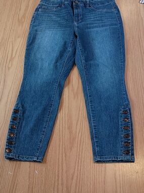 D Jeans Ankle Skinny Size 14 Button On Bottom Of Leg